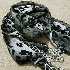 Large Fringed Black Leopard Scarf